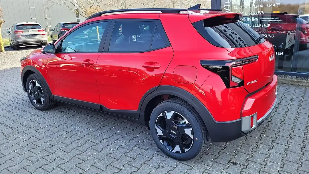Kia Stonic - Thumbnail 6