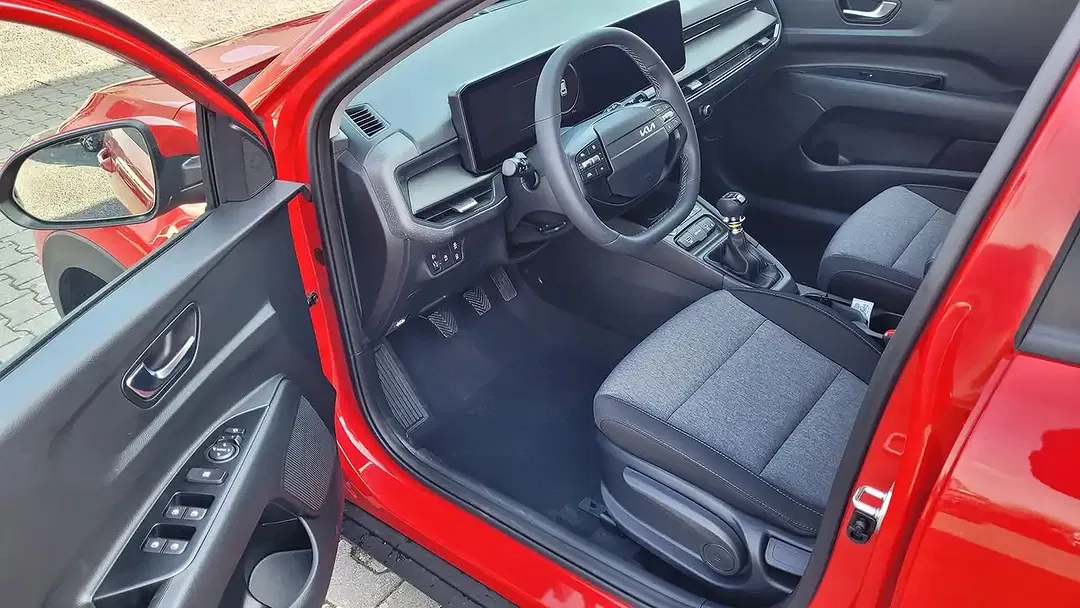 Kia Stonic - Thumbnail 7