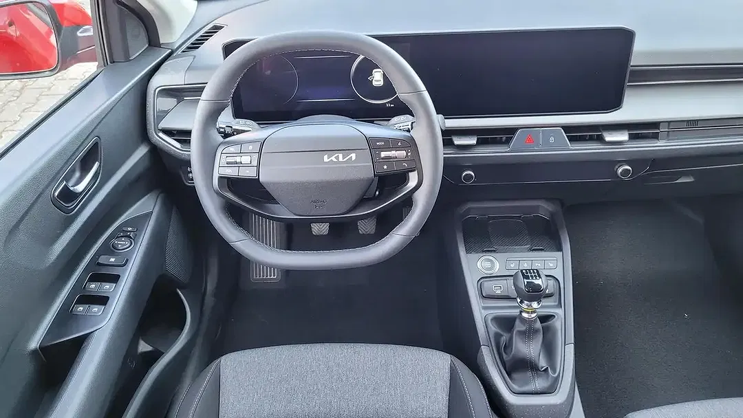 Kia Stonic - Thumbnail 8