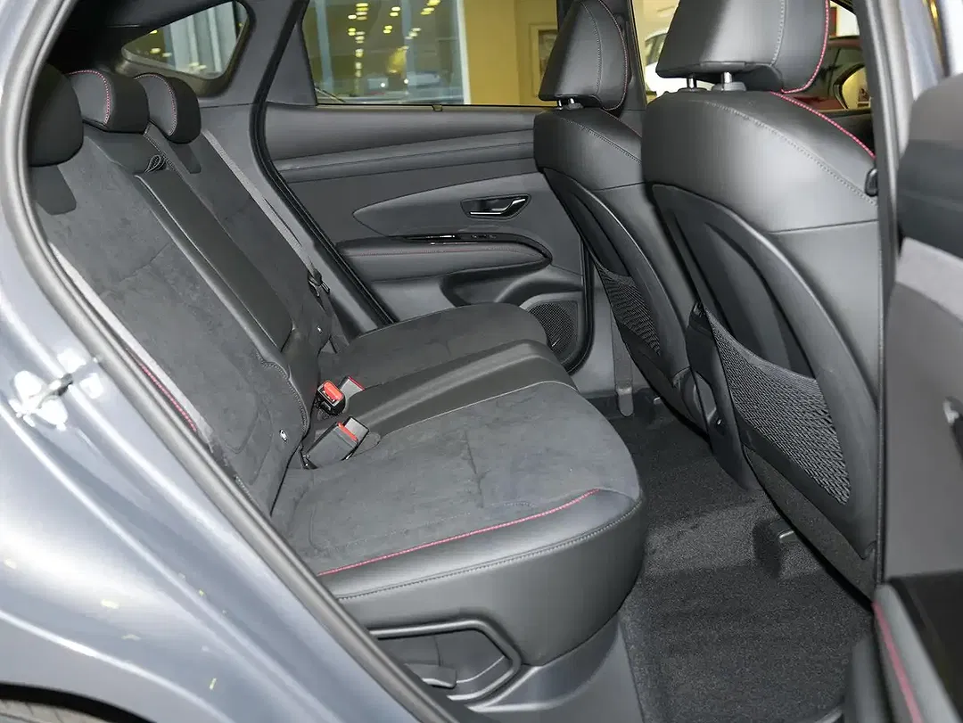 Hyundai TUCSON - Thumbnail 11
