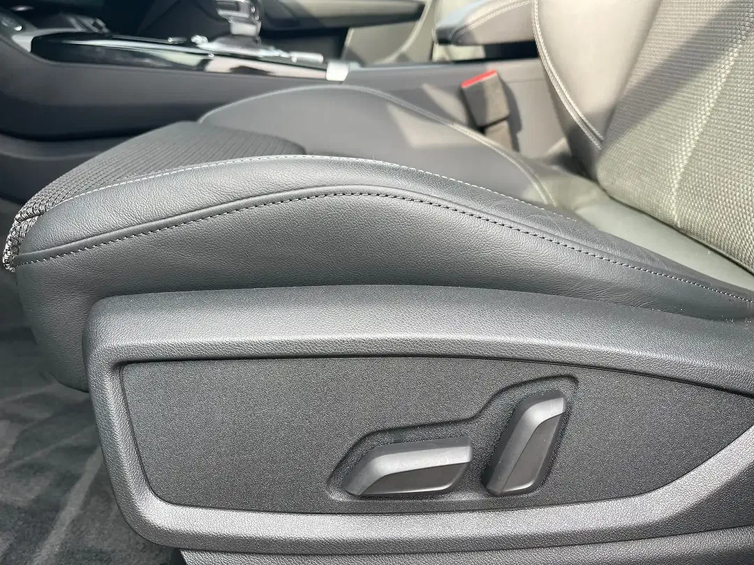 Audi Q5 - Thumbnail 13