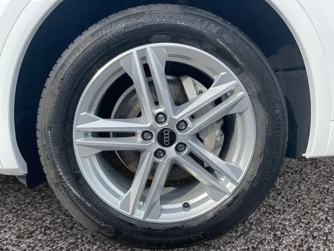 Audi Q5 - Thumbnail 7