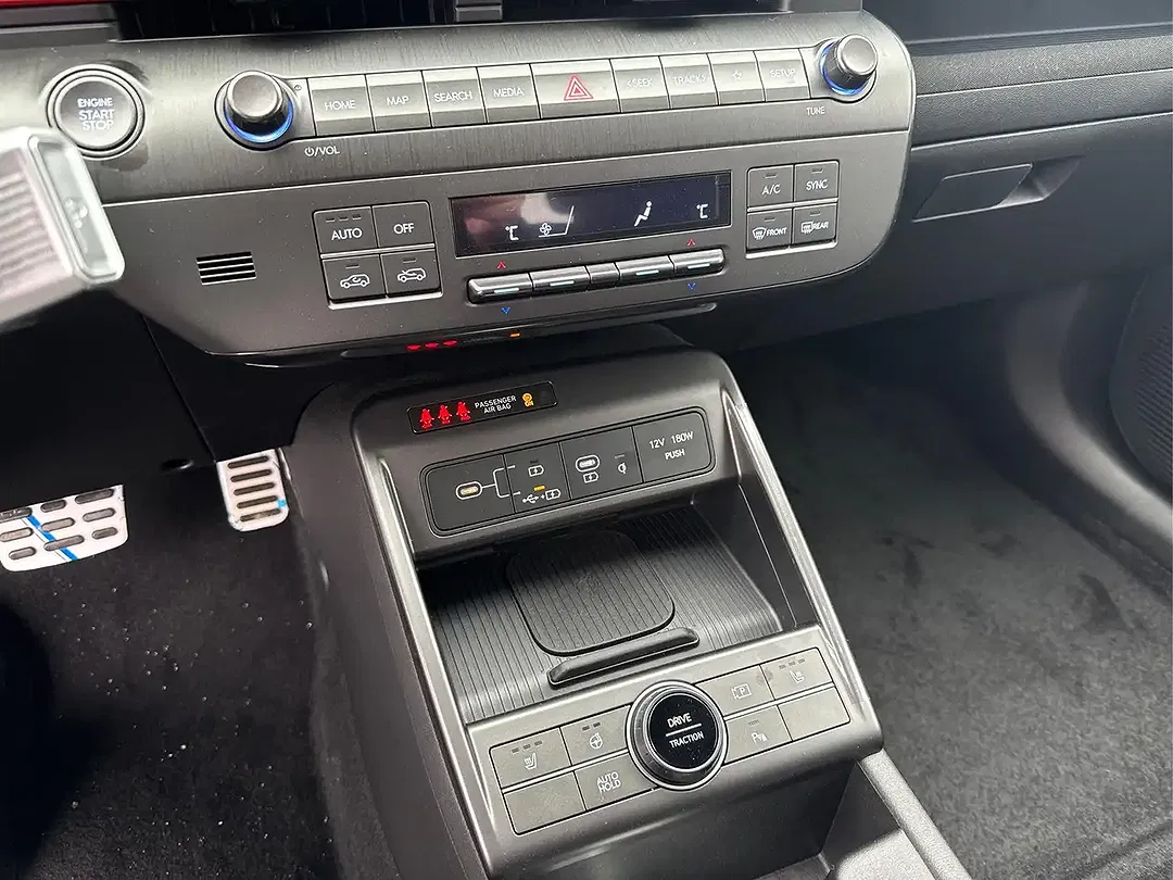 Hyundai KONA - Thumbnail 13