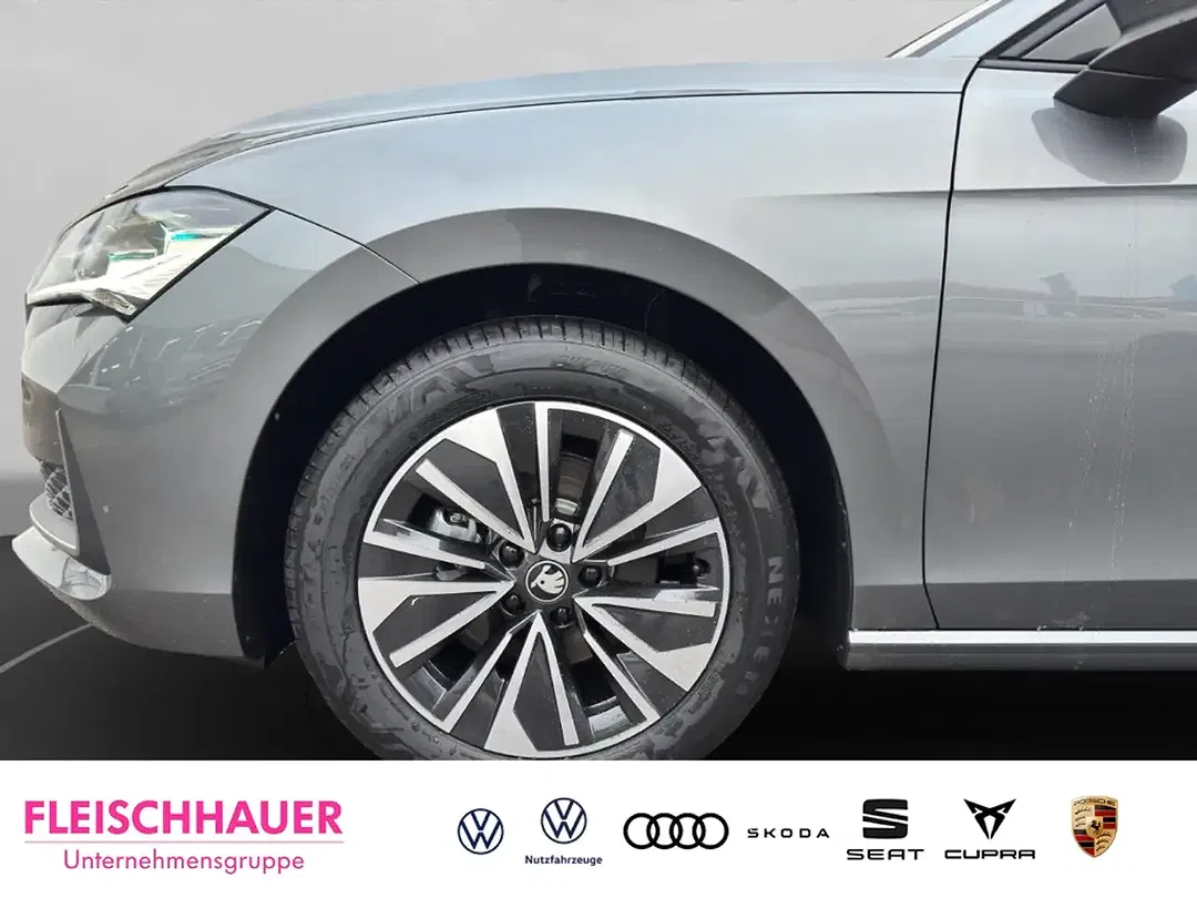 Skoda Superb - Thumbnail 15
