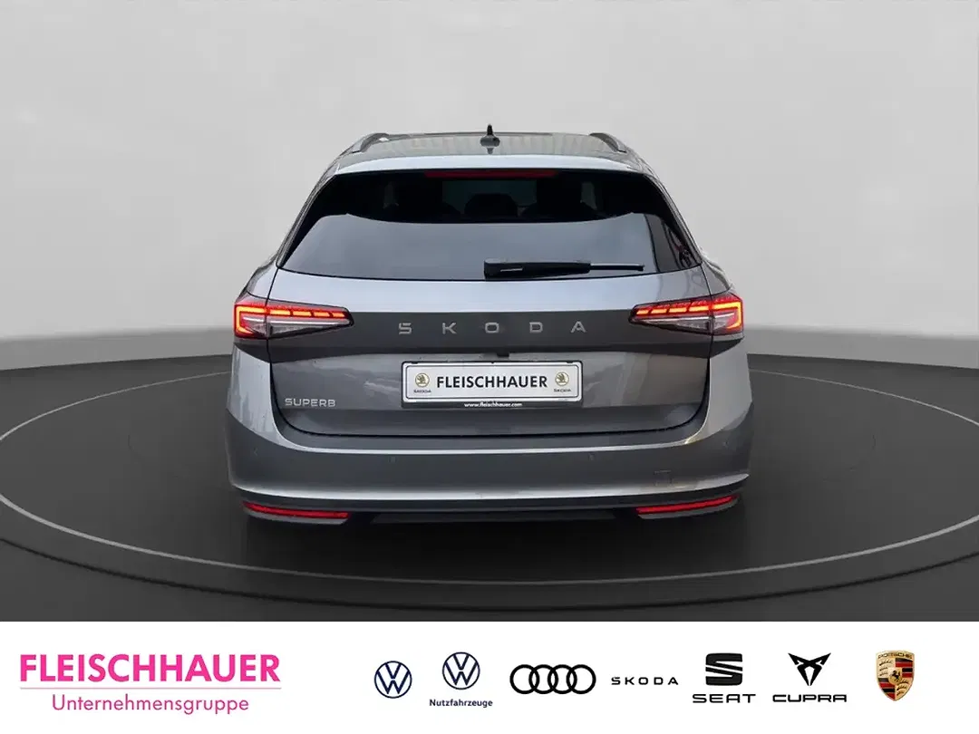 Skoda Superb - Thumbnail 5