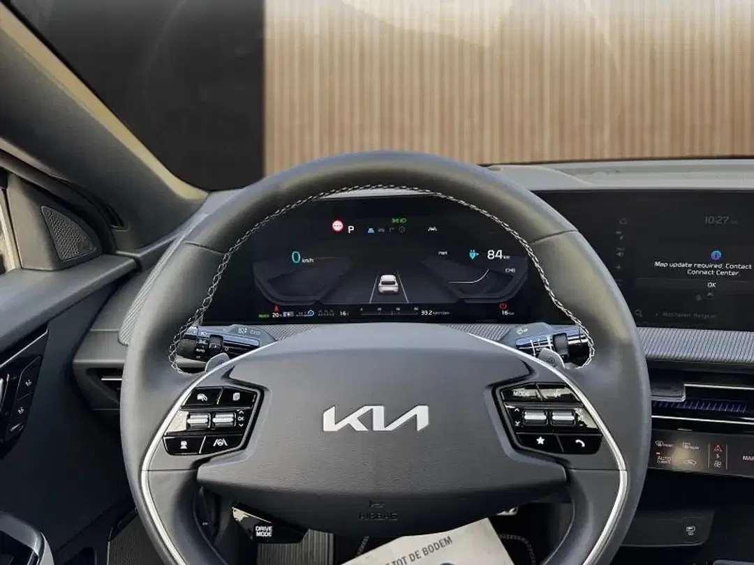 Kia EV6 - Thumbnail 8