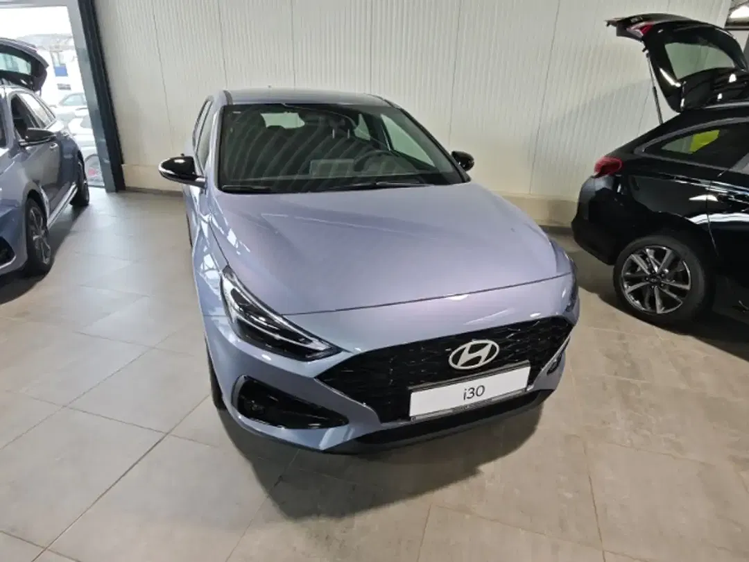 Hyundai i30 - Thumbnail 3