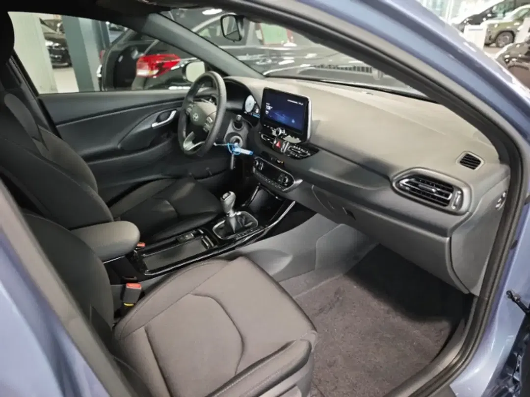 Hyundai i30 - Thumbnail 9