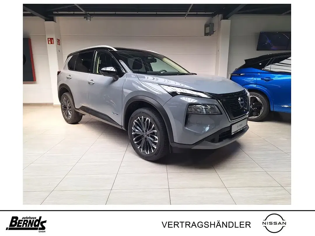 Nissan X-Trail - Thumbnail 3
