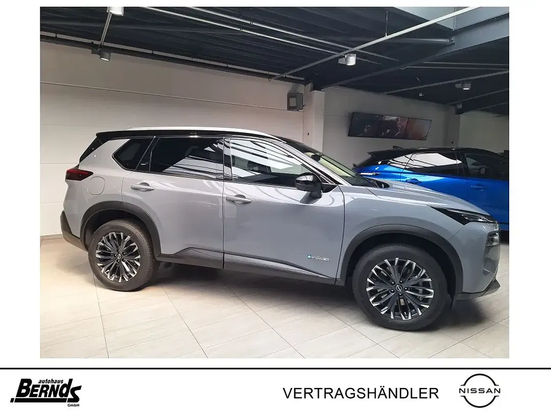 Nissan X-Trail - Thumbnail 4