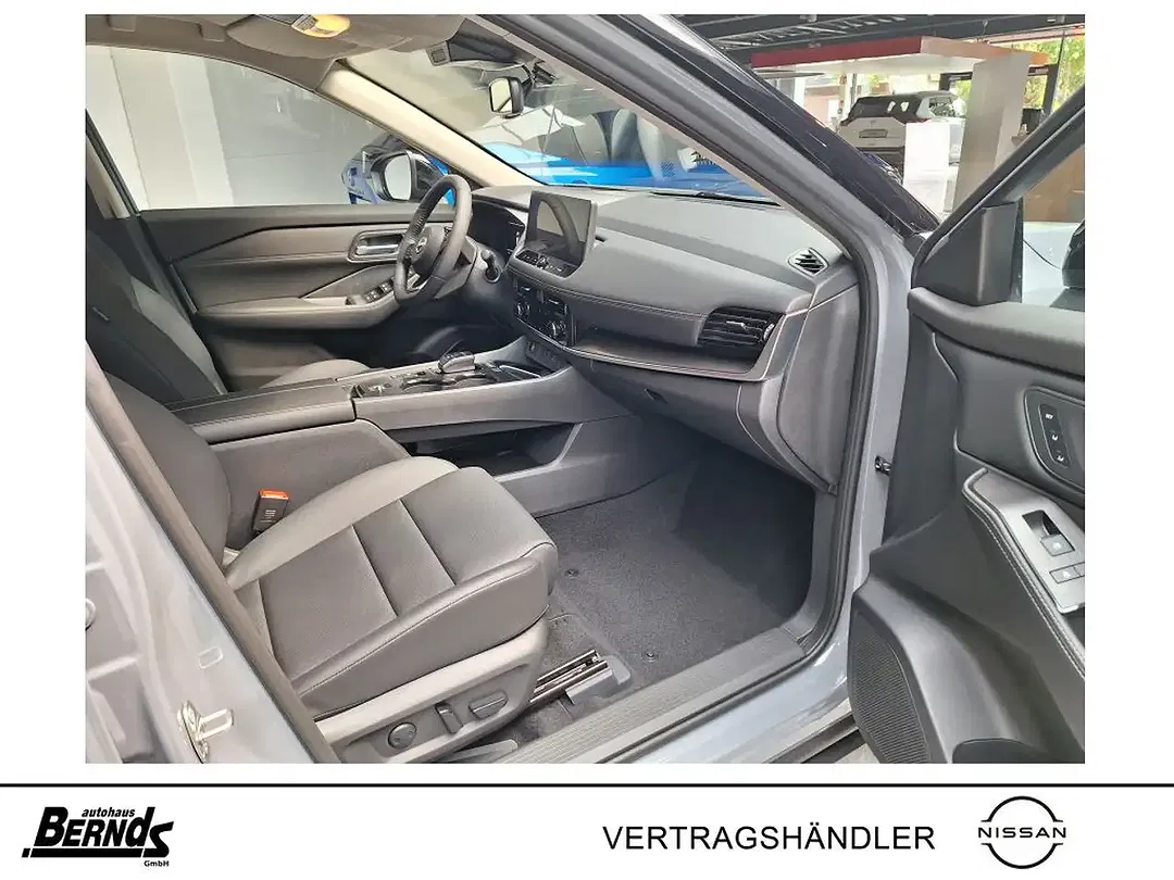 Nissan X-Trail - Thumbnail 8