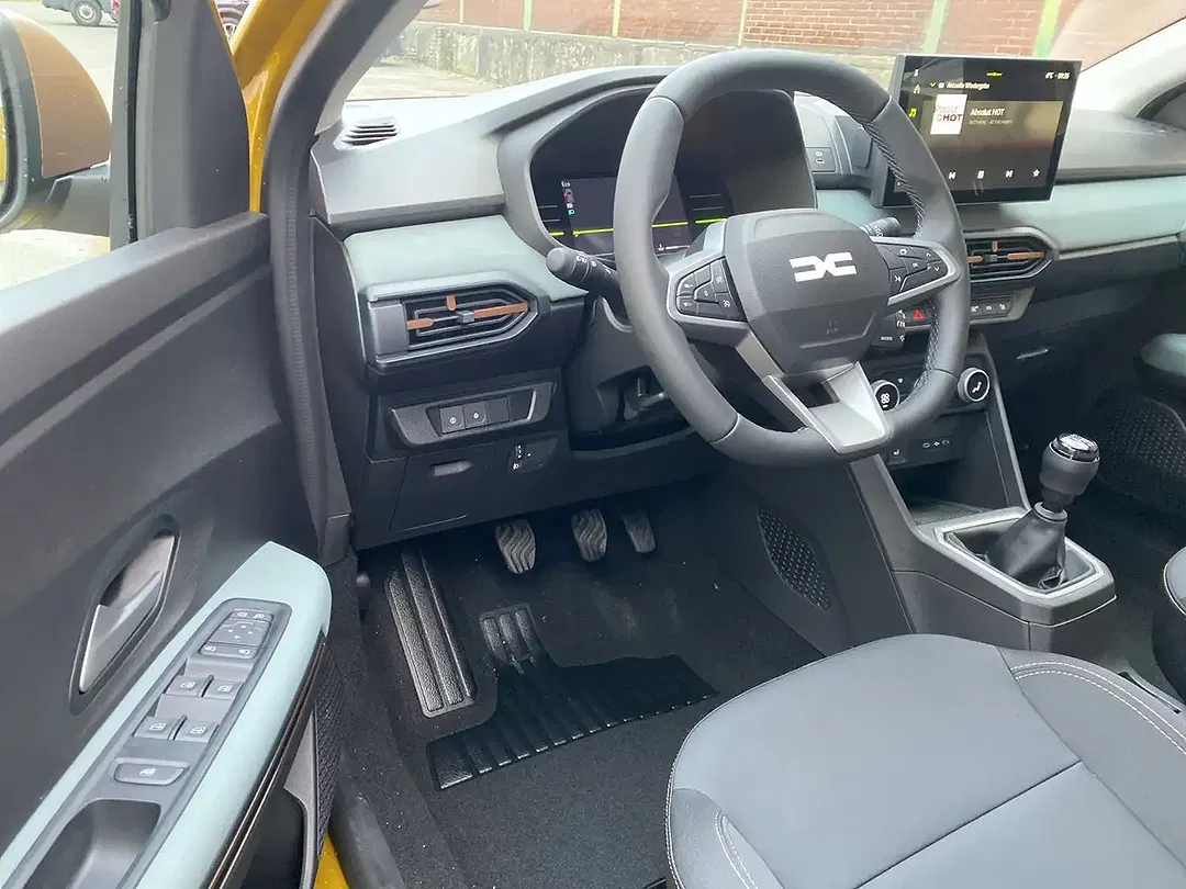 Dacia Sandero - Thumbnail 10