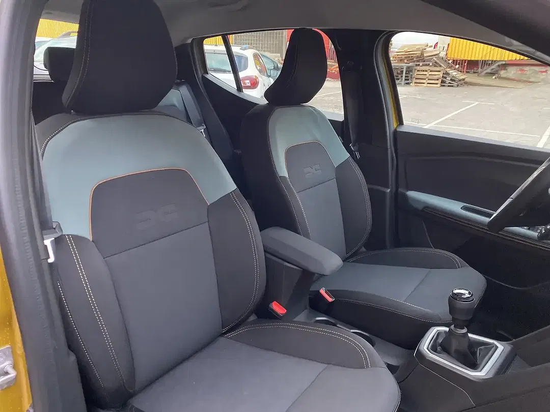 Dacia Sandero - Thumbnail 13