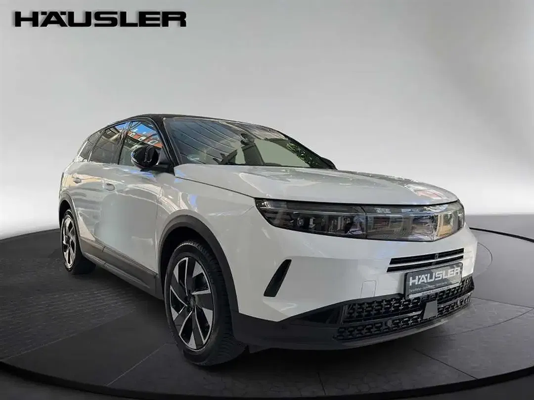 Opel Grandland X - Thumbnail 2