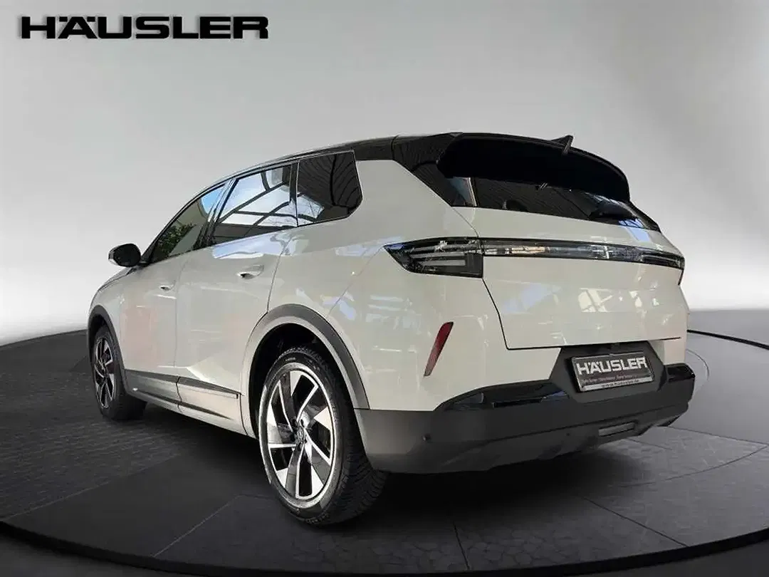 Opel Grandland X - Thumbnail 3