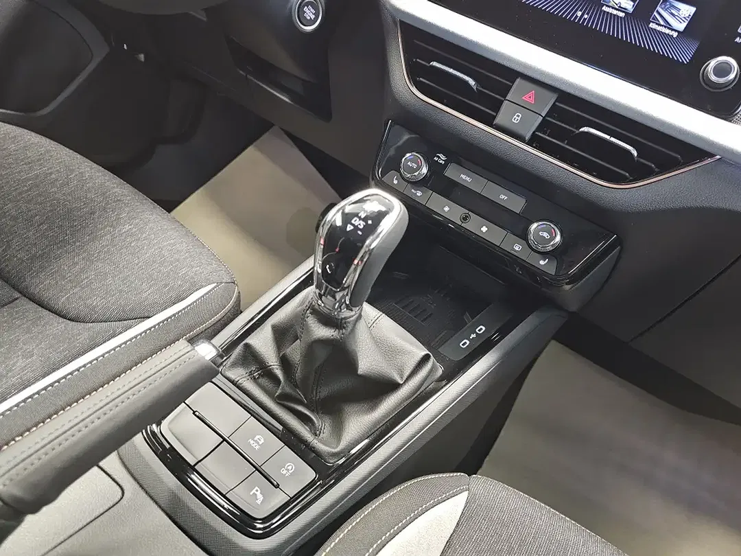 Skoda Kamiq - Thumbnail 13