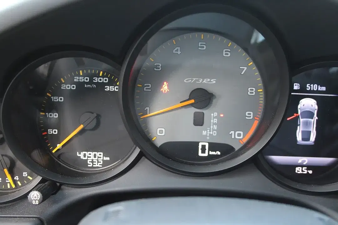 Porsche 991 - Thumbnail 6