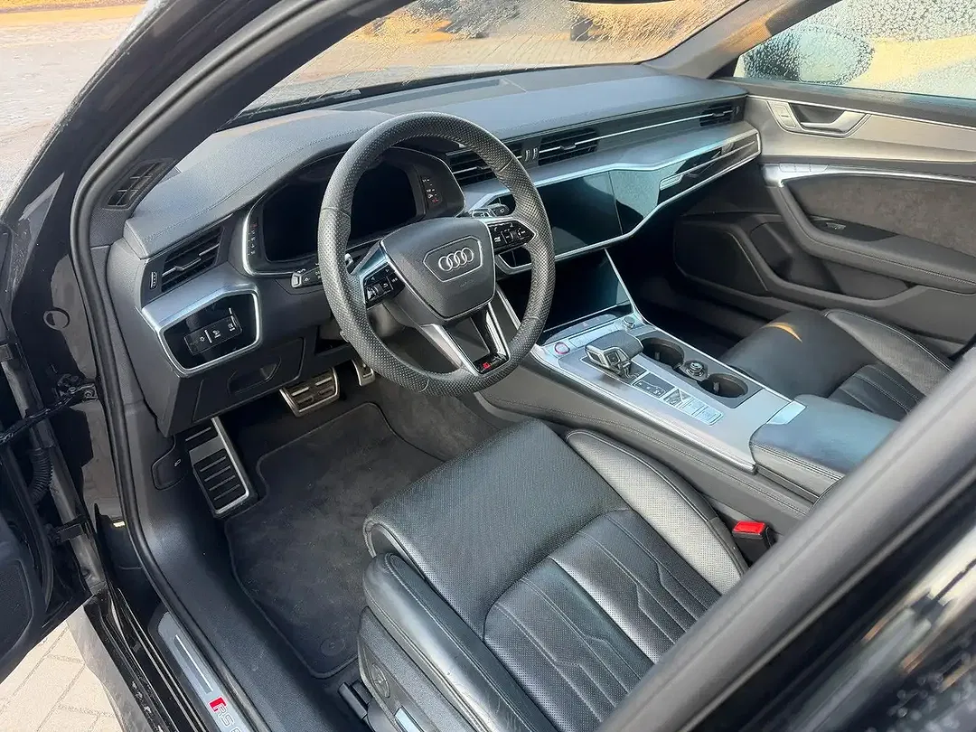 Audi RS6 - Thumbnail 9