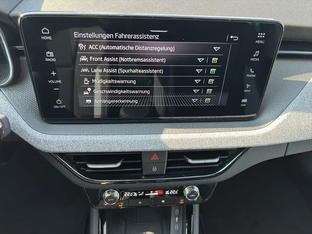 Skoda Scala - Thumbnail 9