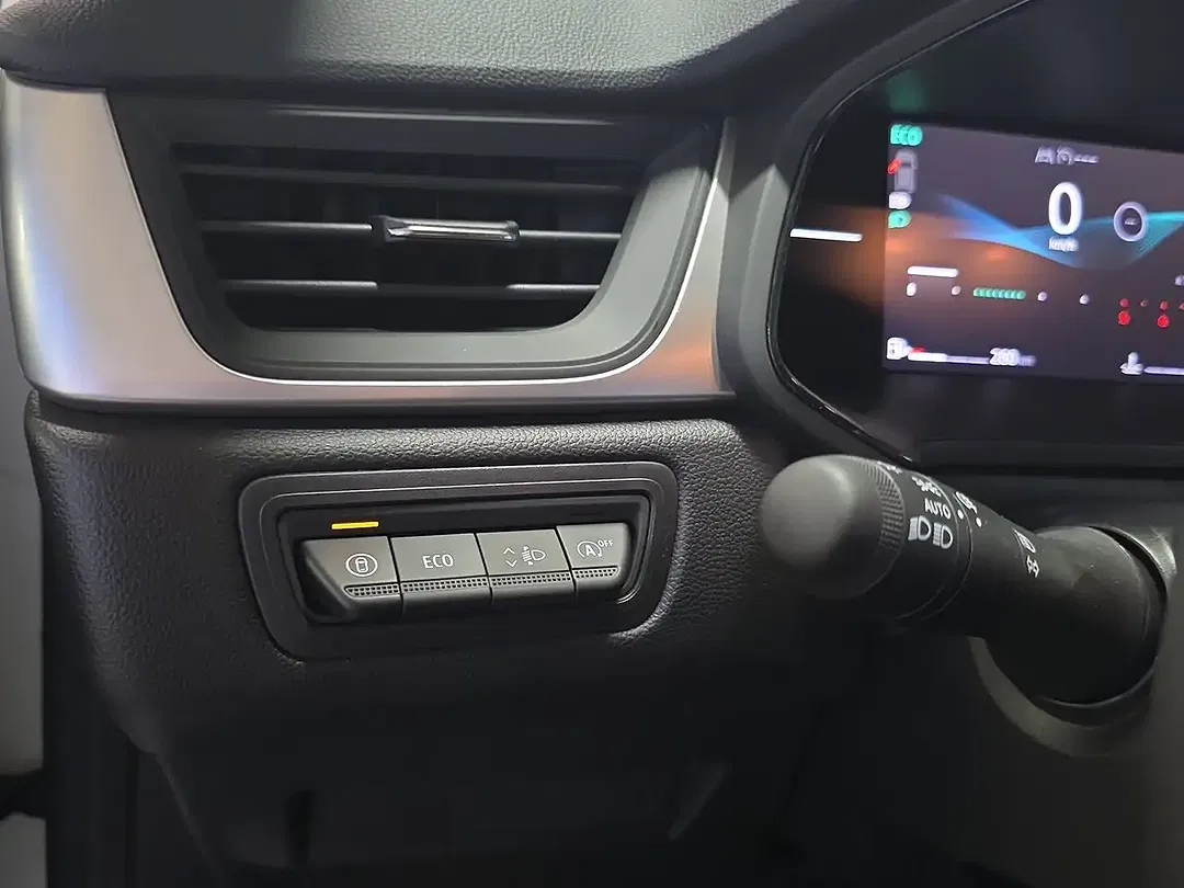 Mitsubishi ASX - Thumbnail 21