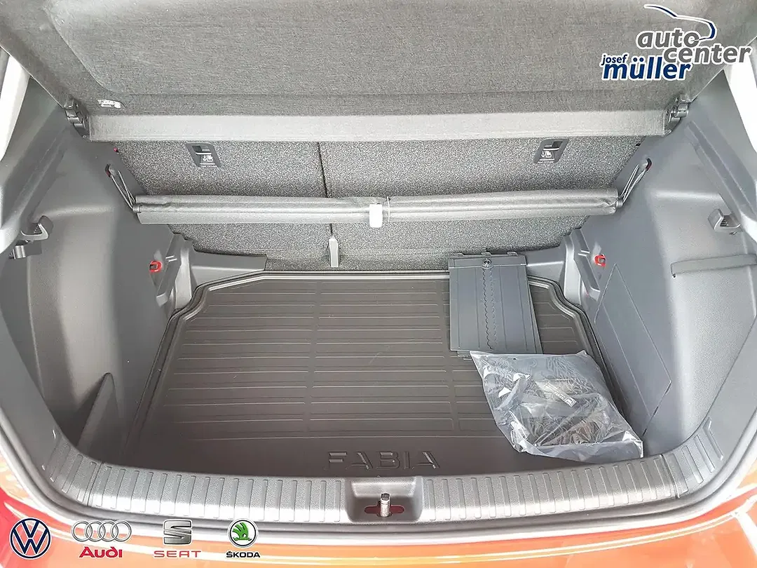Skoda Fabia - Thumbnail 9