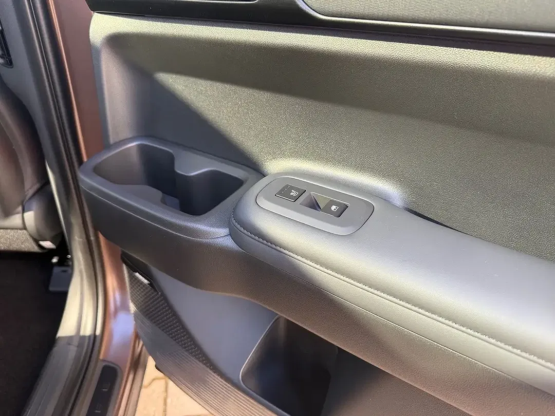 Hyundai SANTA FE - Thumbnail 17