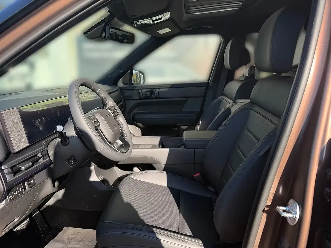 Hyundai SANTA FE - Thumbnail 7