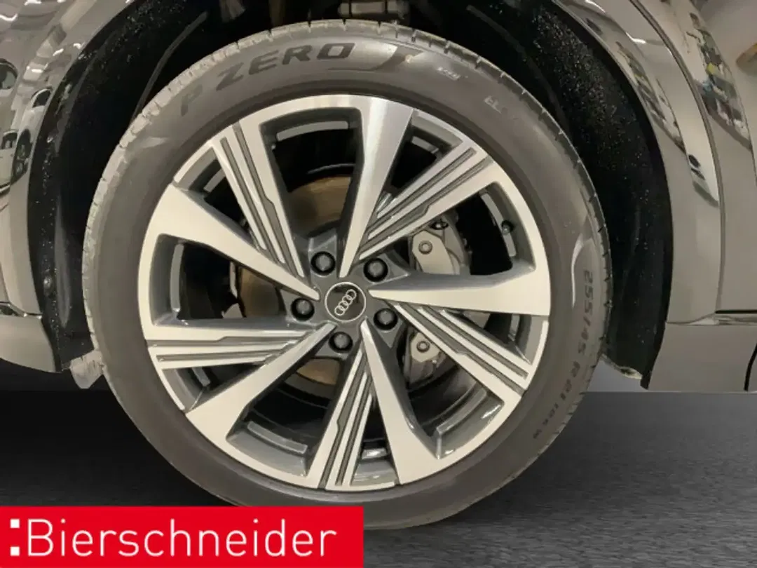 Audi Q6 e-tron - Thumbnail 7