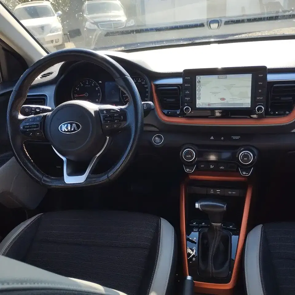 Kia Stonic - Thumbnail 15