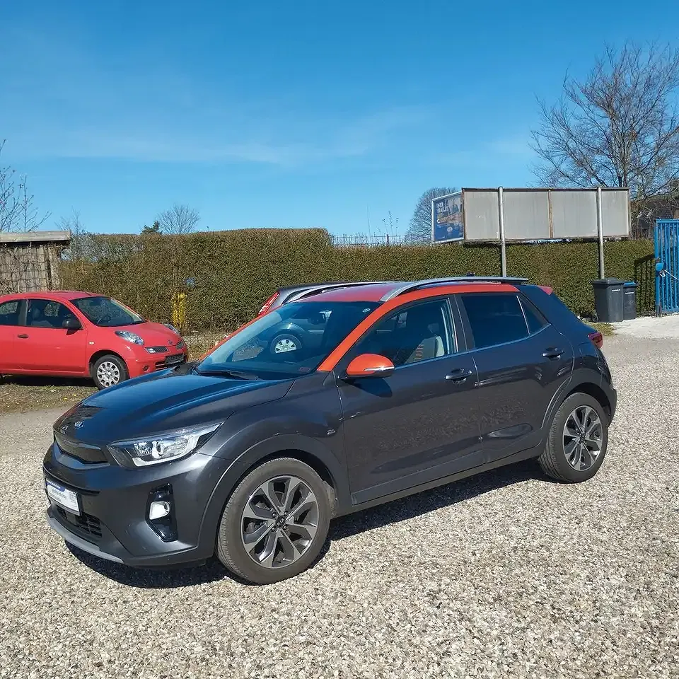 Kia Stonic - Thumbnail 2