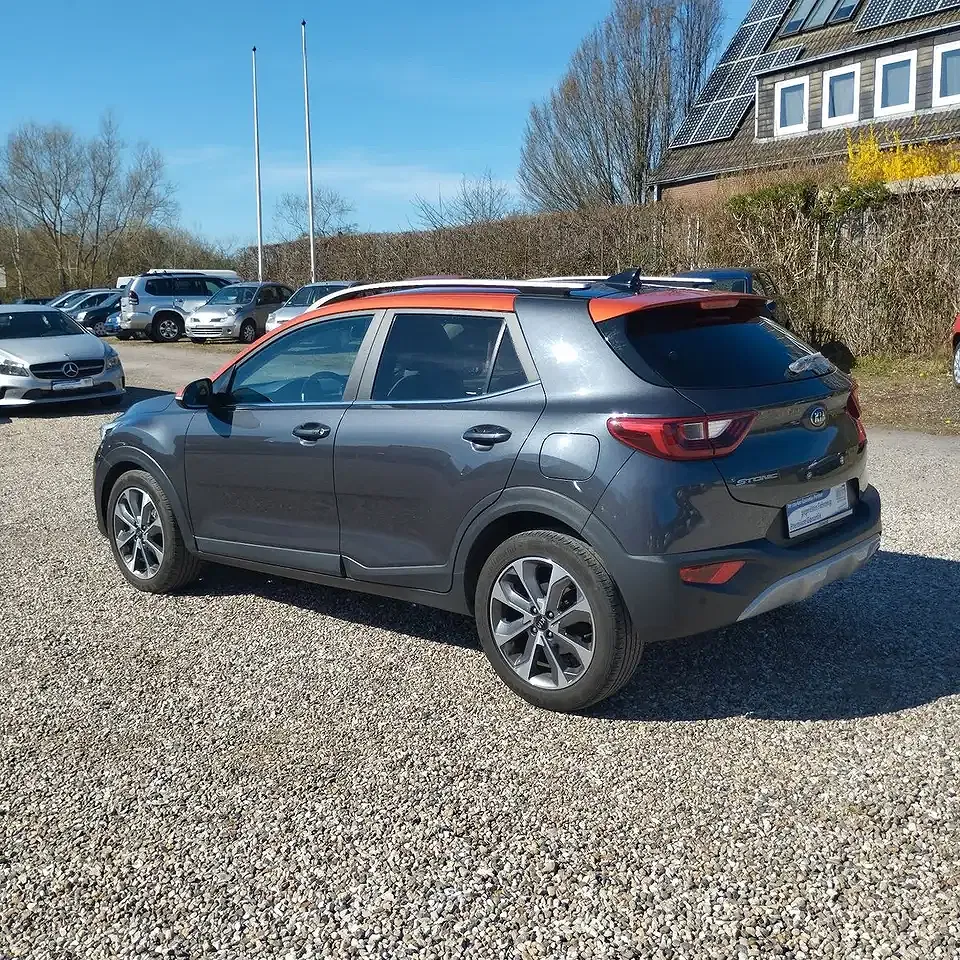 Kia Stonic - Thumbnail 3