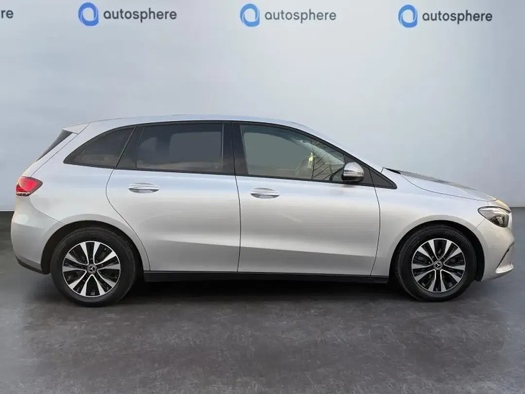 Mercedes-Benz B 180 - Thumbnail 6