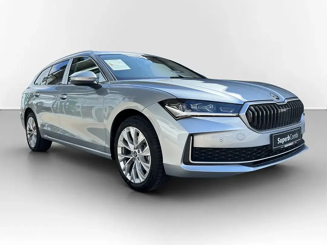 Skoda Superb - Thumbnail 3