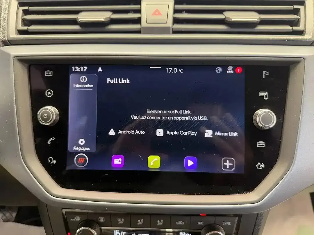 SEAT Arona - Thumbnail 10