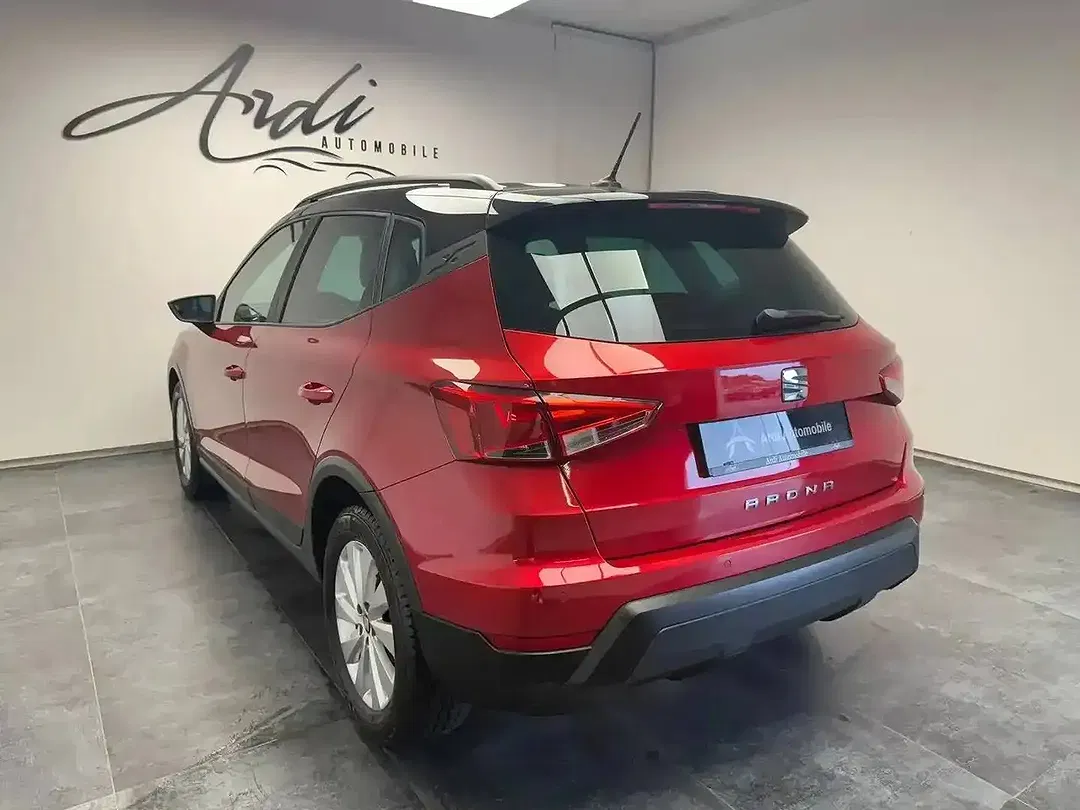 SEAT Arona - Thumbnail 6