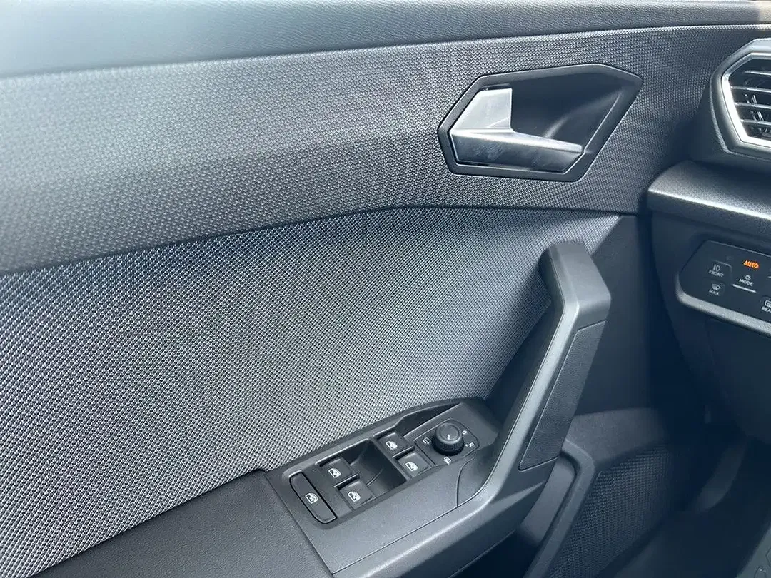 SEAT Leon - Thumbnail 13