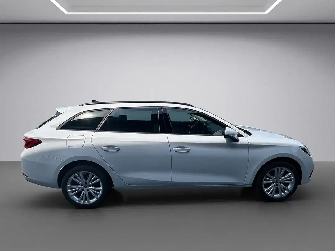 SEAT Leon - Thumbnail 6