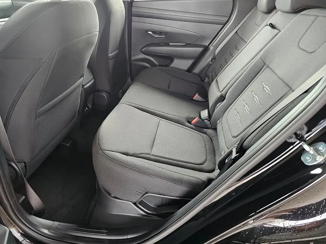 Hyundai TUCSON - Thumbnail 8