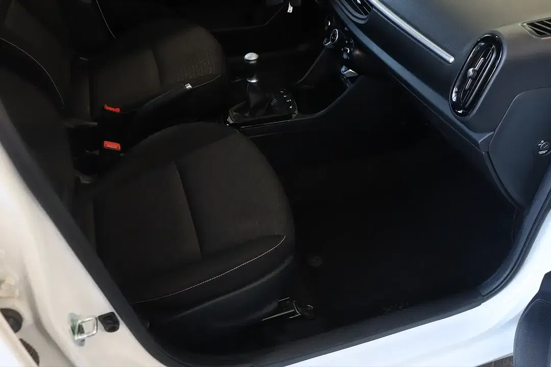 Kia Picanto - Thumbnail 13