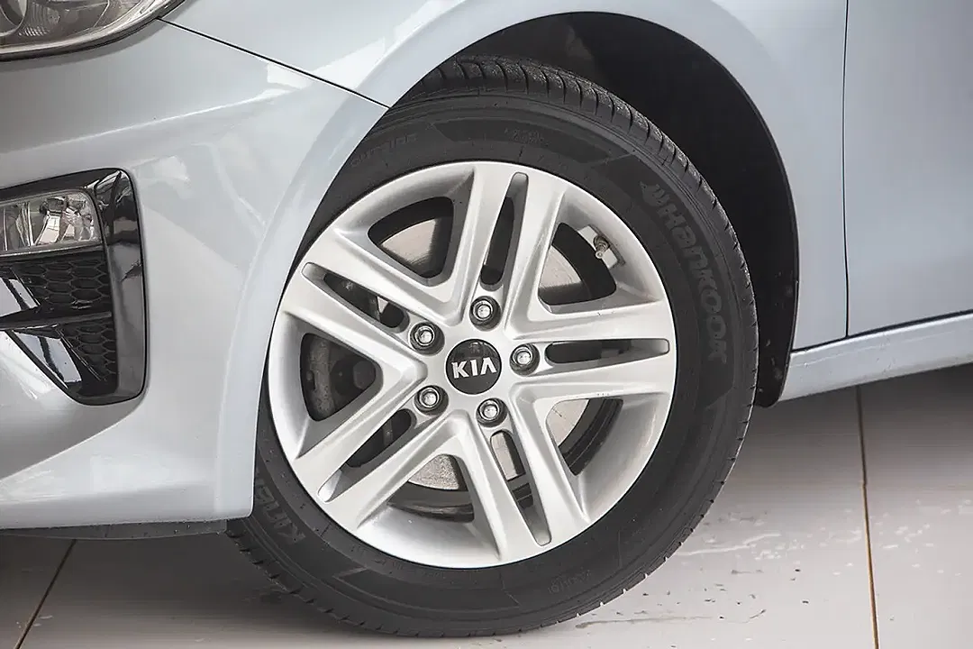 Kia Ceed SW / cee'd SW - Thumbnail 5