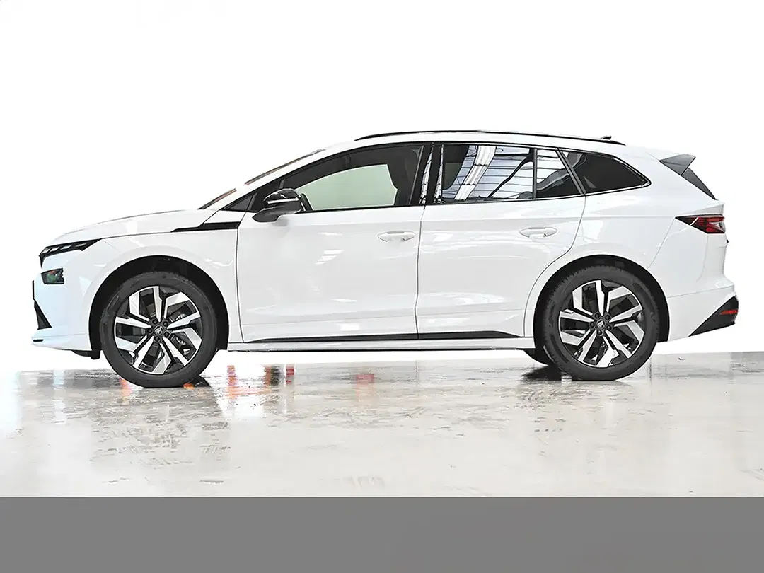 Skoda Enyaq - Thumbnail 4