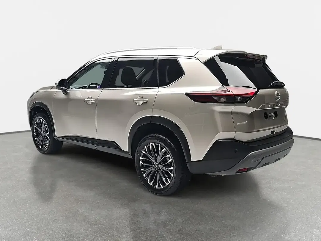 Nissan X-Trail - Thumbnail 4