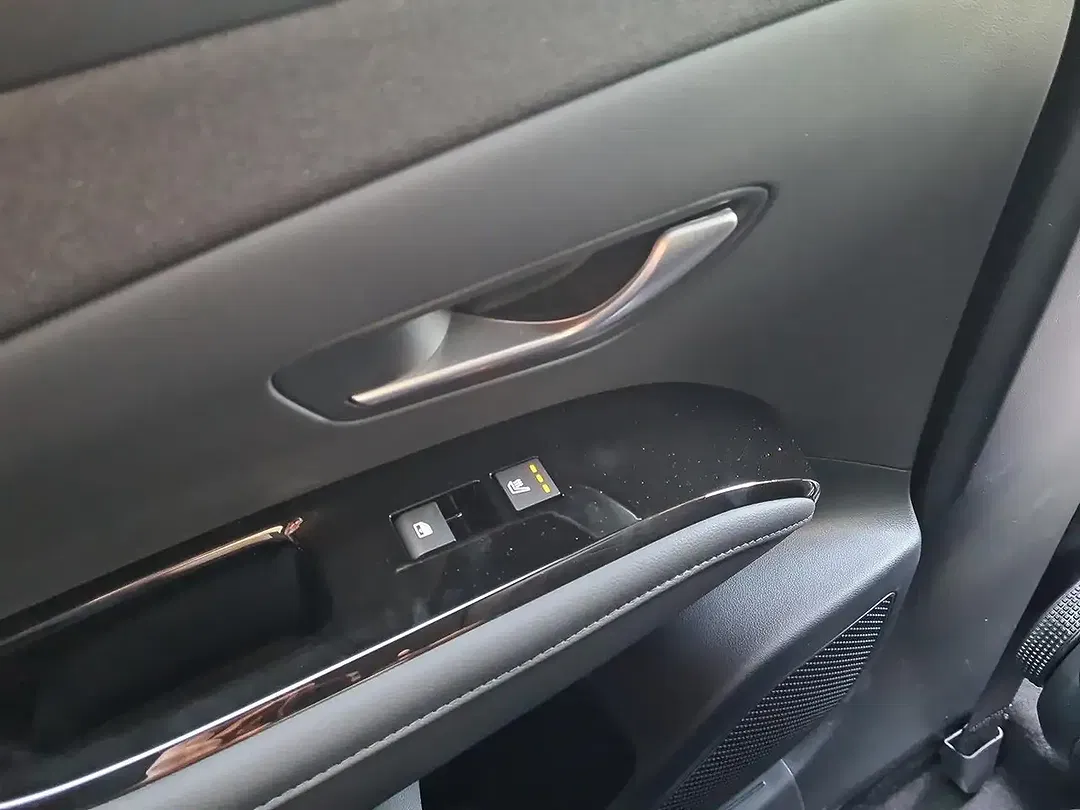 Hyundai TUCSON - Thumbnail 9