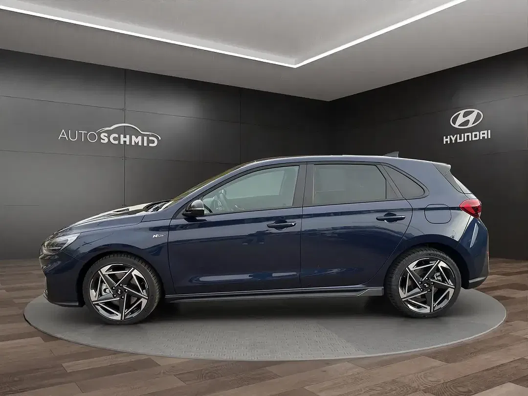 Hyundai i30 - Thumbnail 2