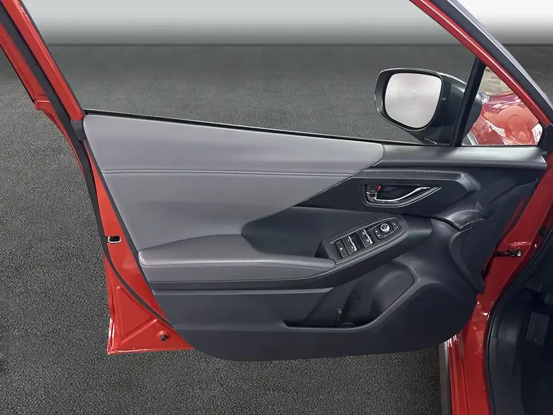 Subaru Crosstrek - Thumbnail 14