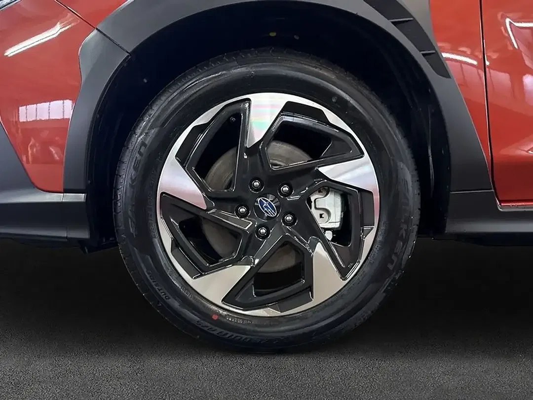 Subaru Crosstrek - Thumbnail 6