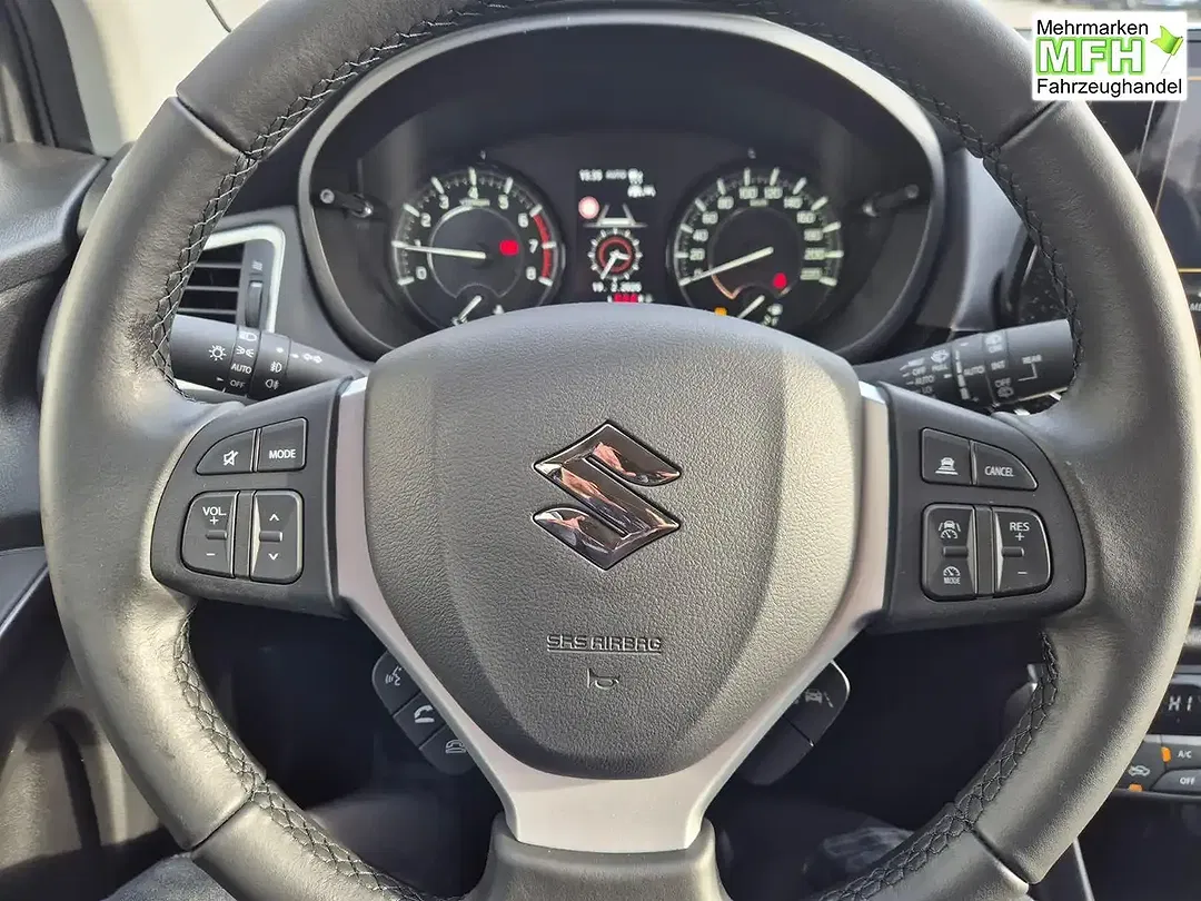 Suzuki S-Cross - Thumbnail 15