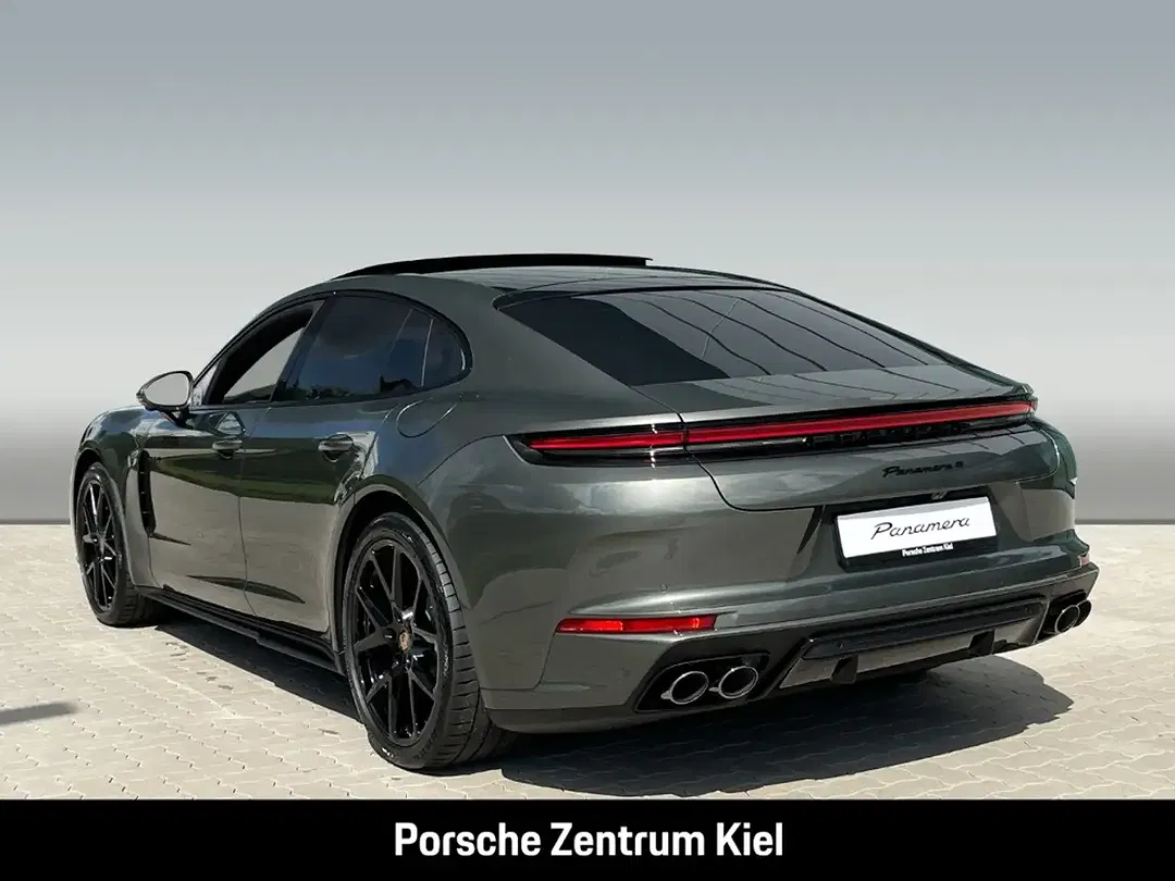 Porsche Panamera - Thumbnail 3