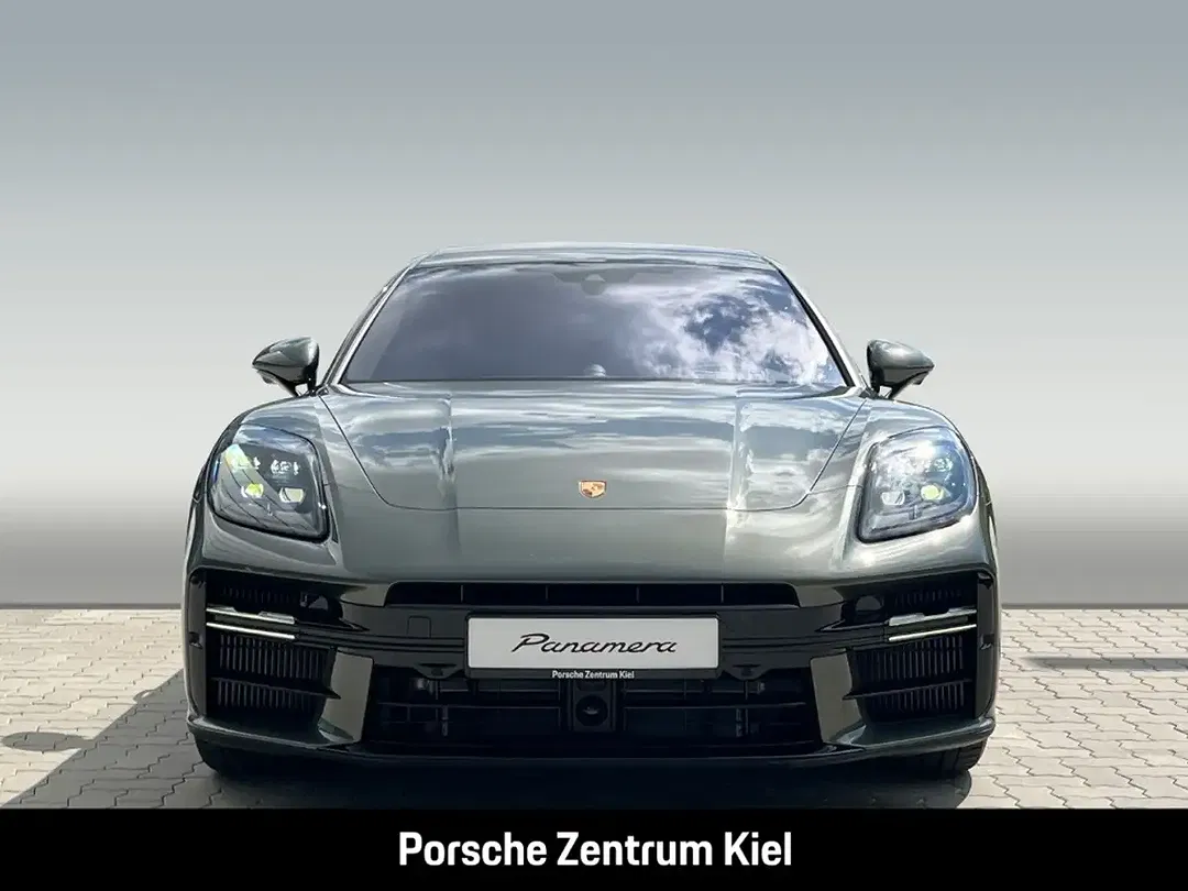 Porsche Panamera - Thumbnail 4