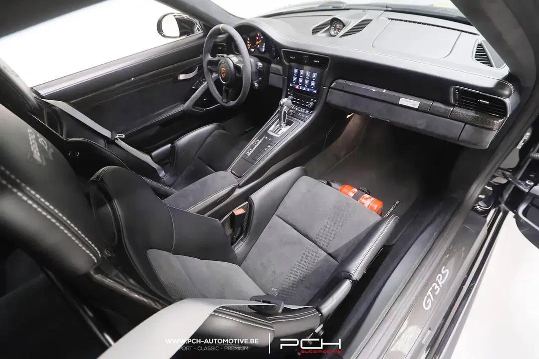 Porsche 991 - Thumbnail 6